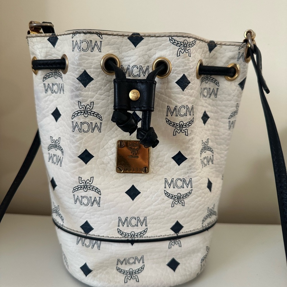 Pre-owned MCM Visetos Dessau Drawsting Mini Bucket Bag